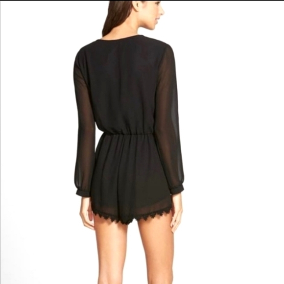 ASTR the Label Black Lace Trim Romper size xs - Picture 5 of 8